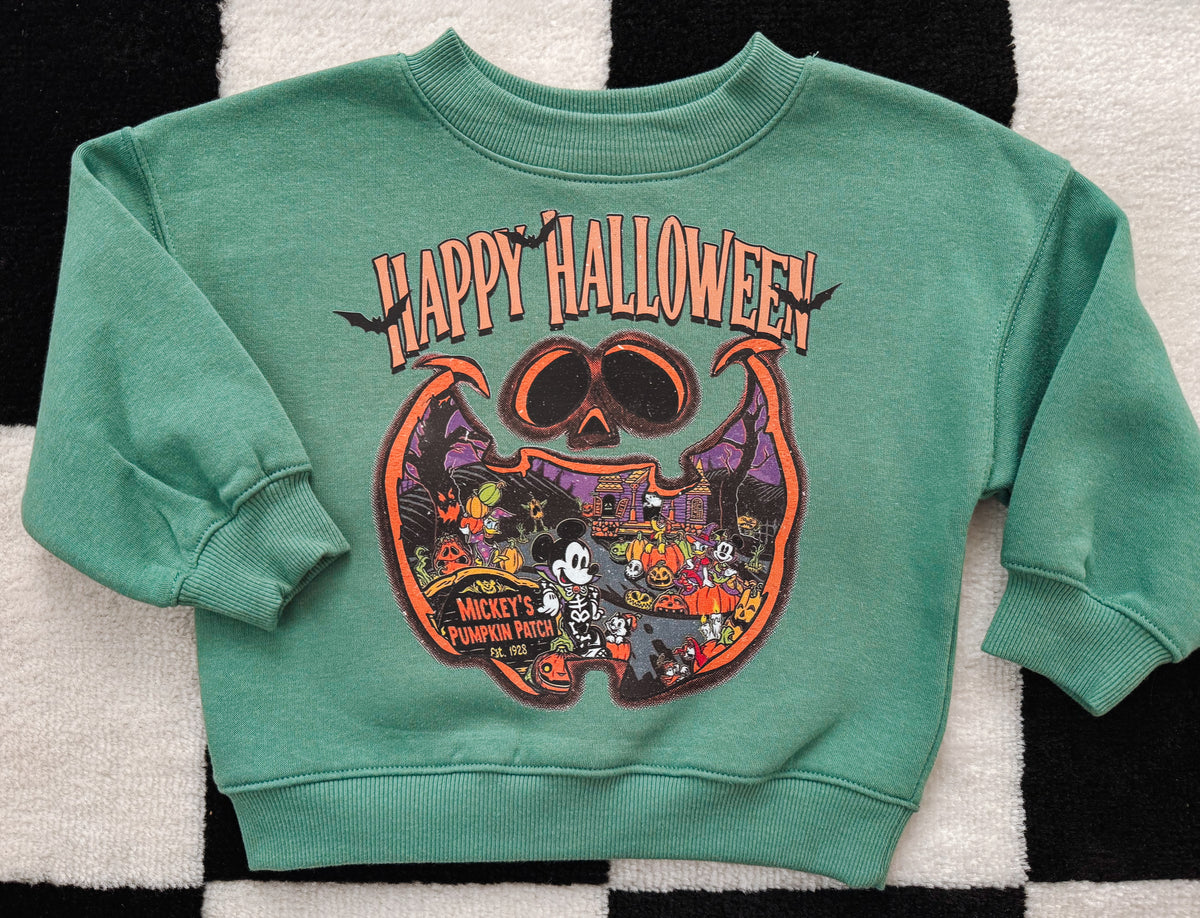 2t • M I C K Crewneck